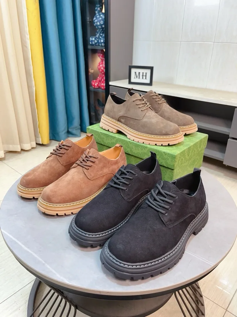 Men's shoes 💰500🌸🌸 (GUCCI) [can be made without label] G's new business boots are full-layer calfskin embossed with classic diamond pattern craftsmanship. They are high-end and classy, ​​versatile and have a full three-dimensional feel. They use raw rubber non-slip outsole. If you look closely, you will be addicted to the leather. You can't extricate yourself ~ the best on the market.          Fabric: Cowhide/Embossed Lining: Cowhide.          Please make a note when placing an order, size: 38-44 (37, 45, 46 can be customized and cannot be returned or exchanged)